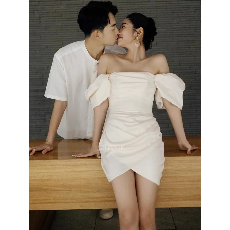 Simple Short Wedding Dresses Women White A-line Mini Bridal Gown Elegant Off the Shoulder Short Sleeves Formal Occasion Dress