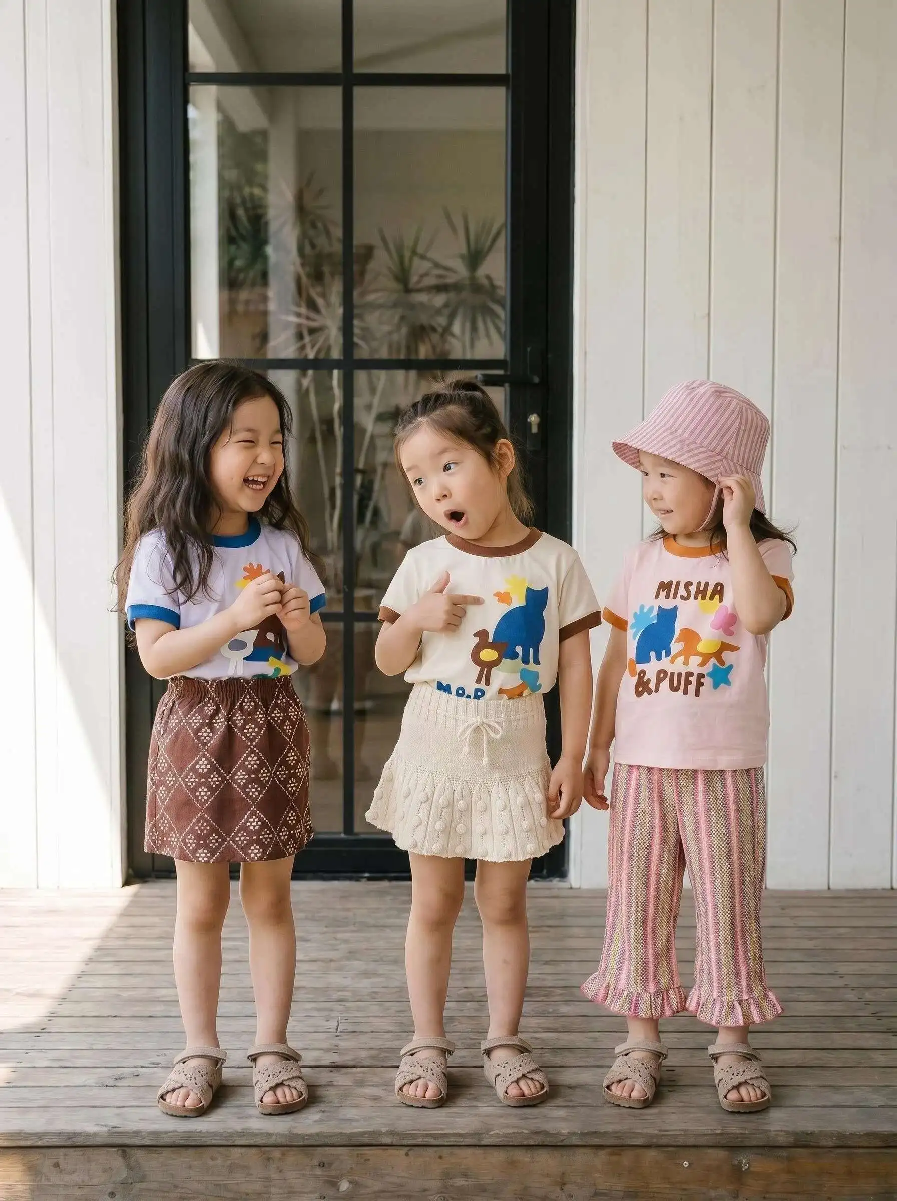 In stock! 2026 Summer Girls' Korean-style Cute Cartoon Animal Handmade Patch Embroidered Round-neck T-Shirt