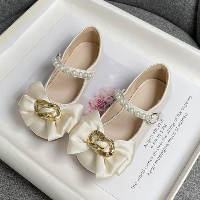 Girl\'s Mary Janes Metal Chain Ribbon Luxury Elegant Kids Princess Shoes Three Colors 26-36 Wedding Party Children Flat Shoes