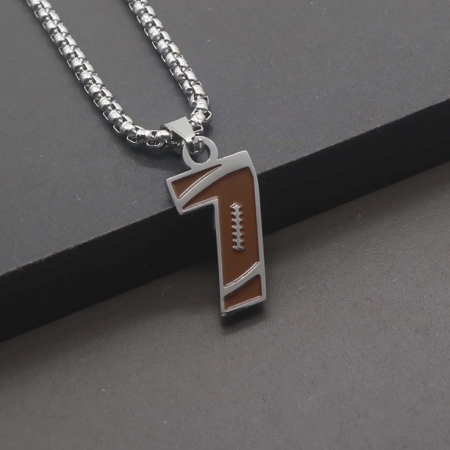 0-29 304L Stainless Steel America Soccer Number Necklace Men Women Football Rugby Necklace for Men Jewelry Rugby Accessories