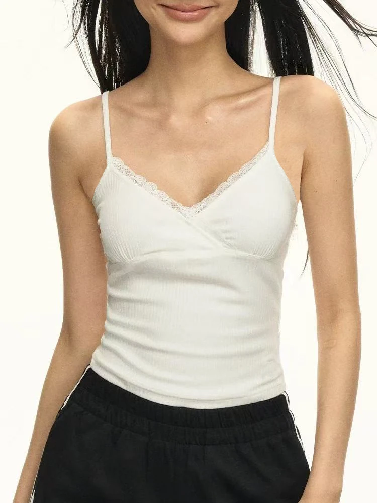 

NUOMICI белые топы на бретелях для женщин, лето 2025, новый кружевной дизайн, сексуальный элегантный эластичный облегающий внешний жилет, женская одежда