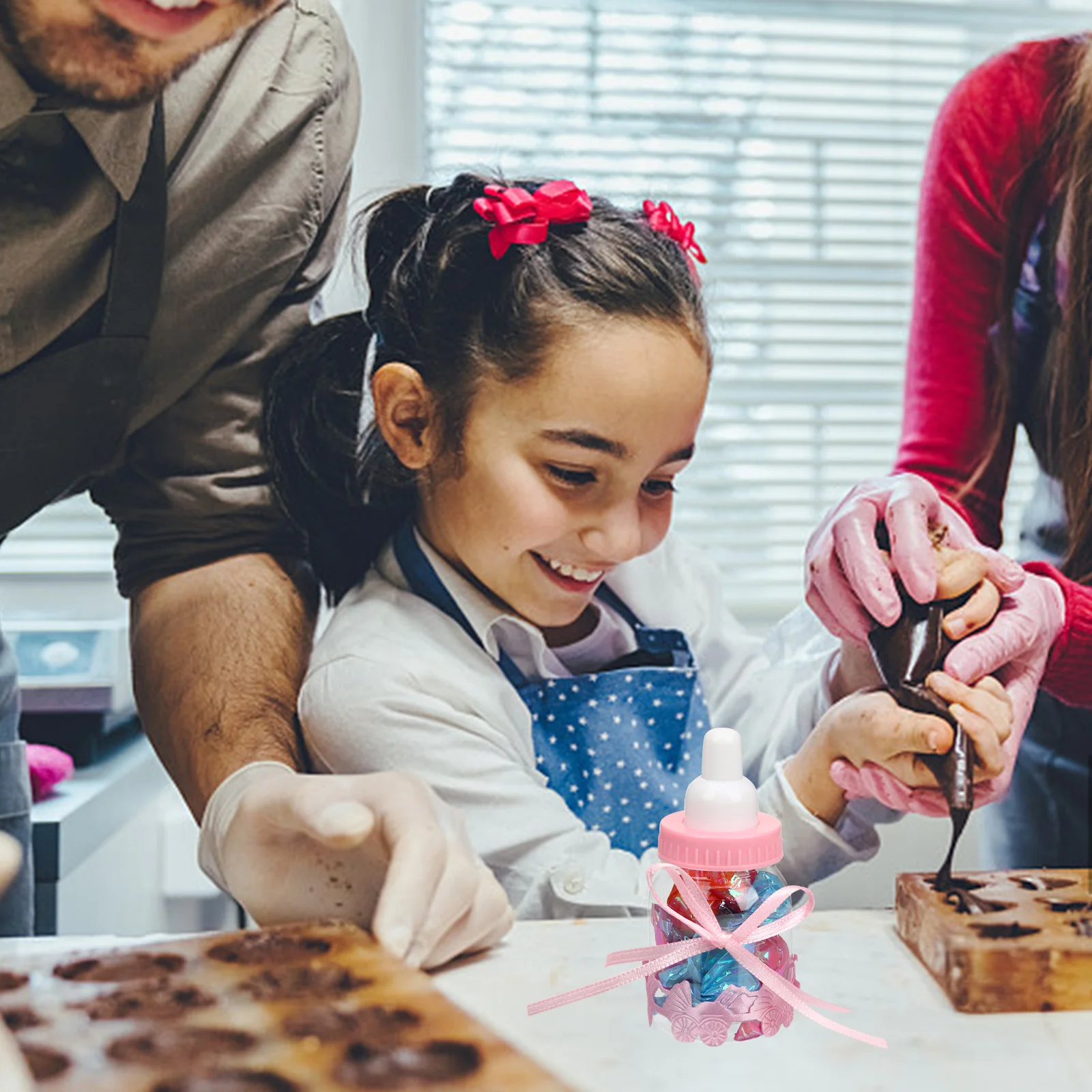 

24Pcs Milk Bottle Candy Boxes Decorative Baby Shower Candy Holder Small Treat Storage Boxes Wedding Favor Bags