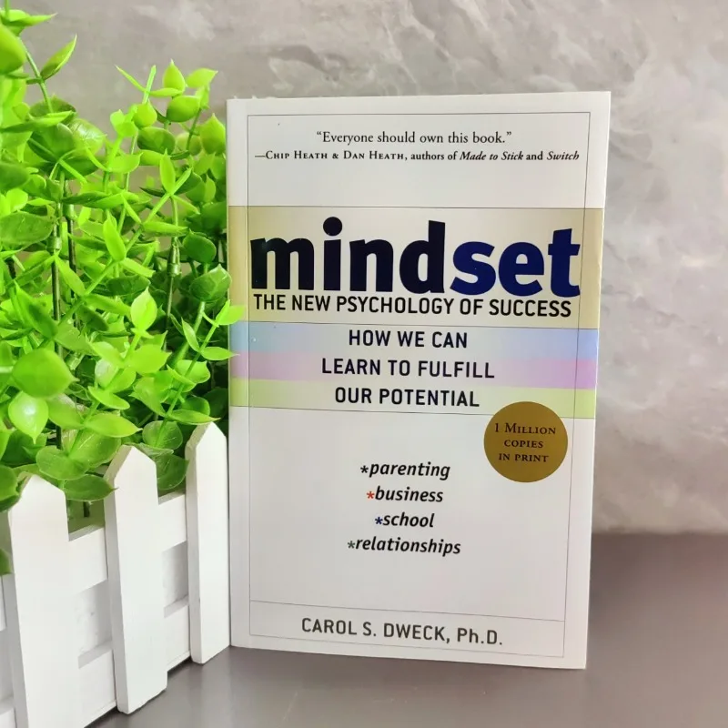

Mindset: The New Psychology of Success by Carol S.Dweck-Growth Mindset Английская книга для самопомощин, индивидуального развития и бизнеса