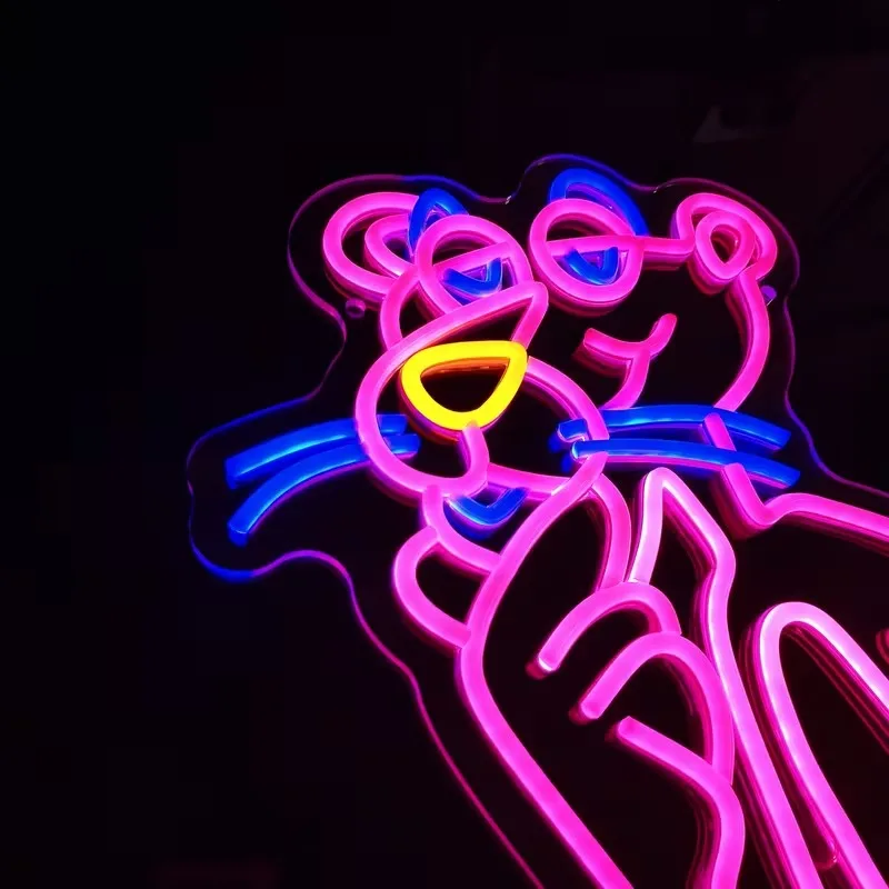 Barre lumineuse LED néon panthère rose, dessin animé, décoration de célébrités d'internet, lumière murale créative d'ambiance pour salle