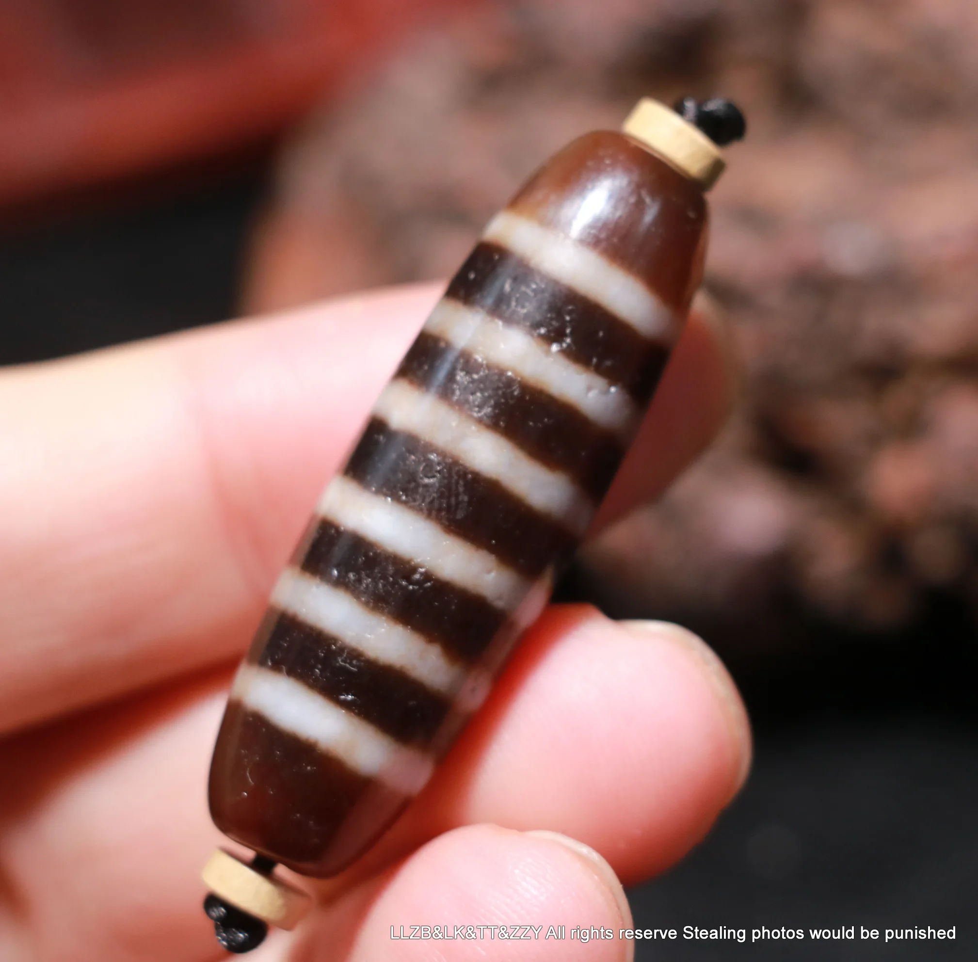 

Magic Power Energy Tibetan Oily Old Agate 6 Line Healer Medicine dZi Bead Amulet Power Pendant Big Treasure BG UPD1202a