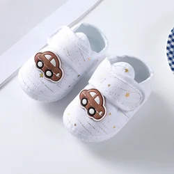 Spring and Autumn Baby Shoes: Korean Style Cartoon Car Pattern, Soft Sole Cloth Shoes (0-8 Months)