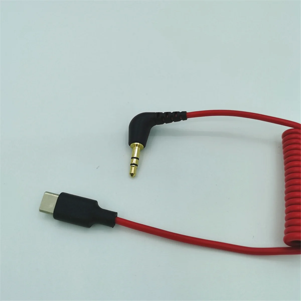 T80C USB C to 3.5mm Cable for RODE Wireless Go II, Coiled Right Angle TRS Male DAC AUX Adapter Audio Cord