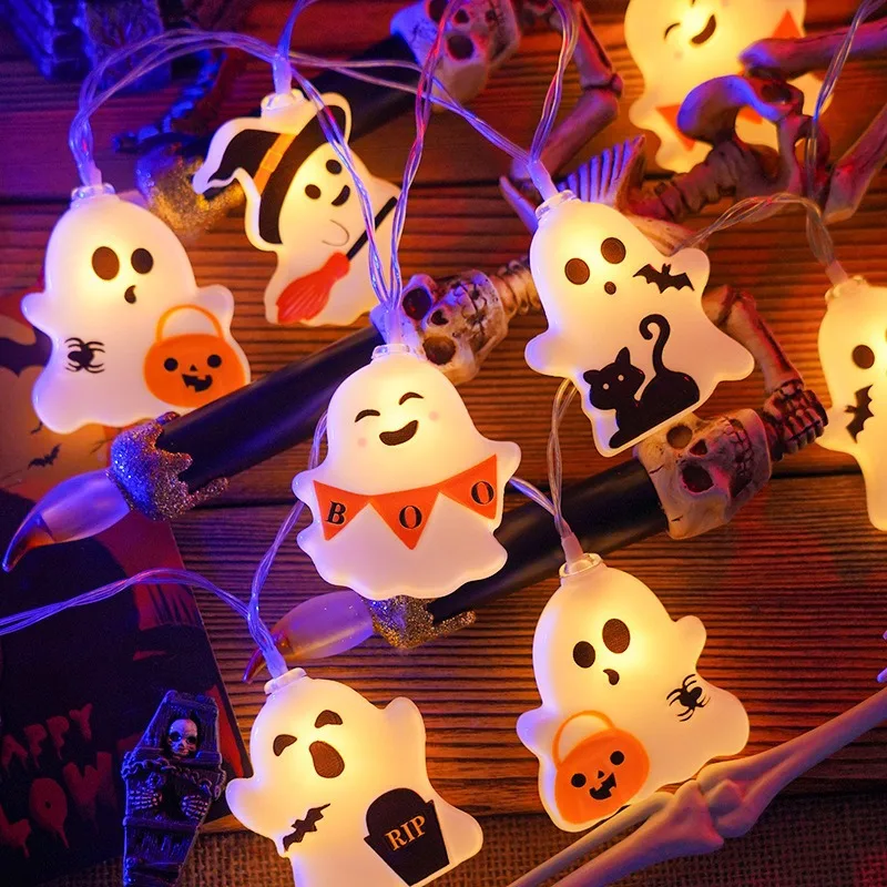 Cute Ghost Shaped Halloween String Lights, Battery Operated, Plug-Free, Indoor & Outdoor Decorative Lights for Yard & Balcony