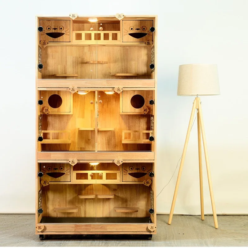 

Totoro villa cabinet cage cage solid wood oversized luxury house big castle custom honey bag glider squirrel cage