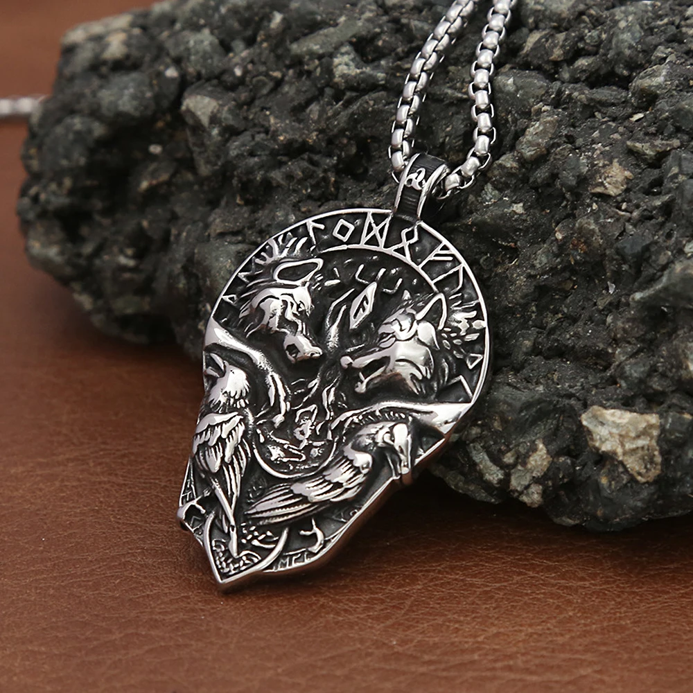 Fashion Vinatge Viking Wolf Necklace for Men Women 316L Stainless Steel Compass Pendant Biker Amulet Jewelry Gift Dropshipping