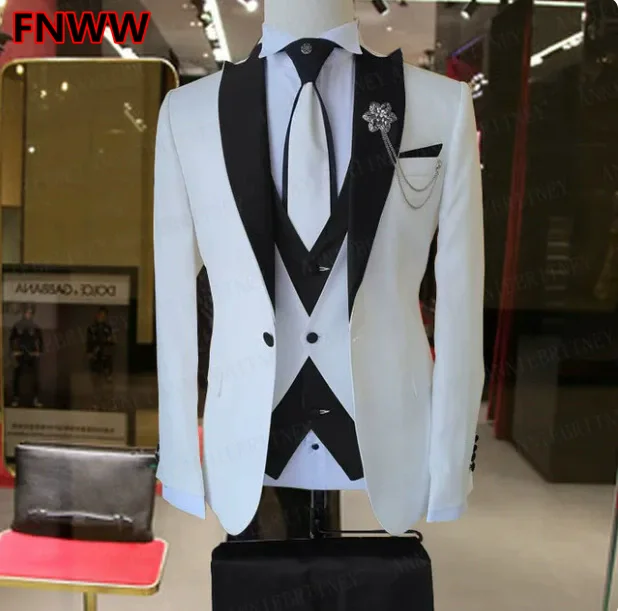 

3 Pcs Slim Fit White Men's Tuxedo Suits with Black Peak Lapel for Wedding Prom Groom Costume Masculino Blazer Sets