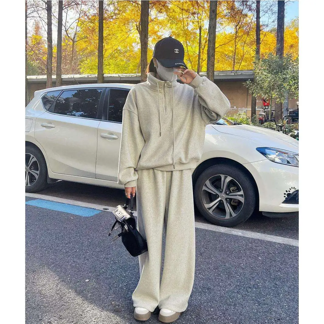 Set Felpa con Zip Sportiva da Donna Primavera 2024 Nuovo Completo Versatile con Pantaloni della Tuta Due Pezzi Outfit Casual alla Moda