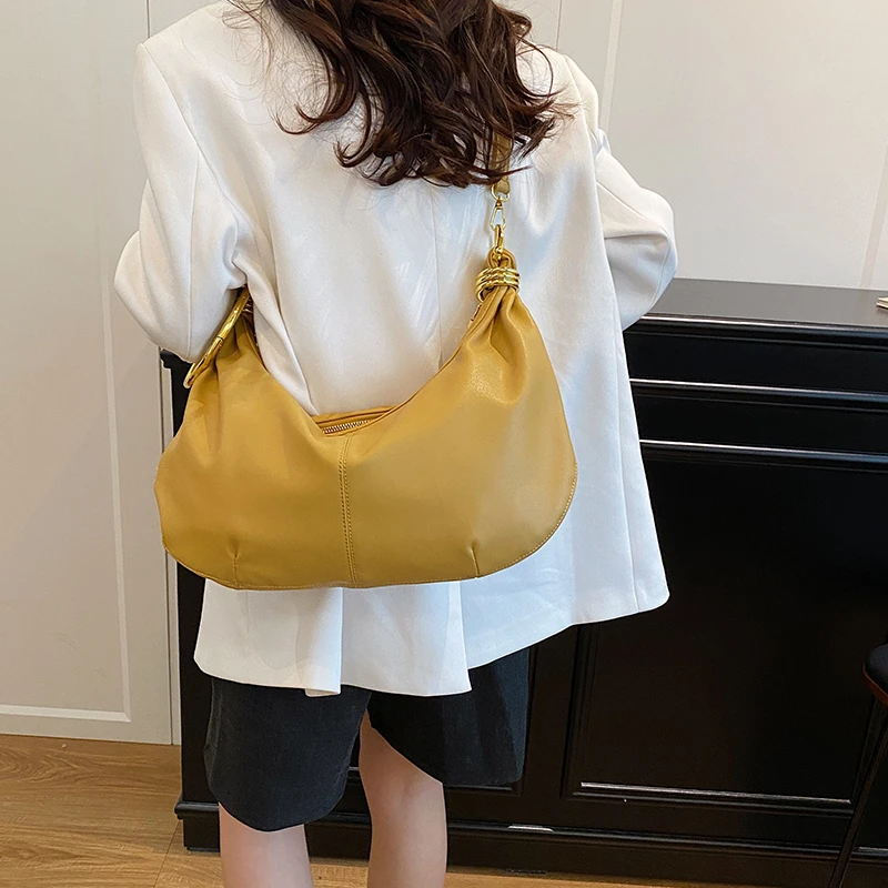 

Сумки-полумесяцы из ПУ с вырезами и молнией, с верхней ручкой, 2026, новый дизайн, нишевые сумки в европейско-американском стиле, индивидуальные наплечные сумки