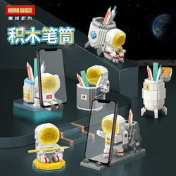 Building blocks Astronaut Astronaut presents cute pen holder mobile phone holder