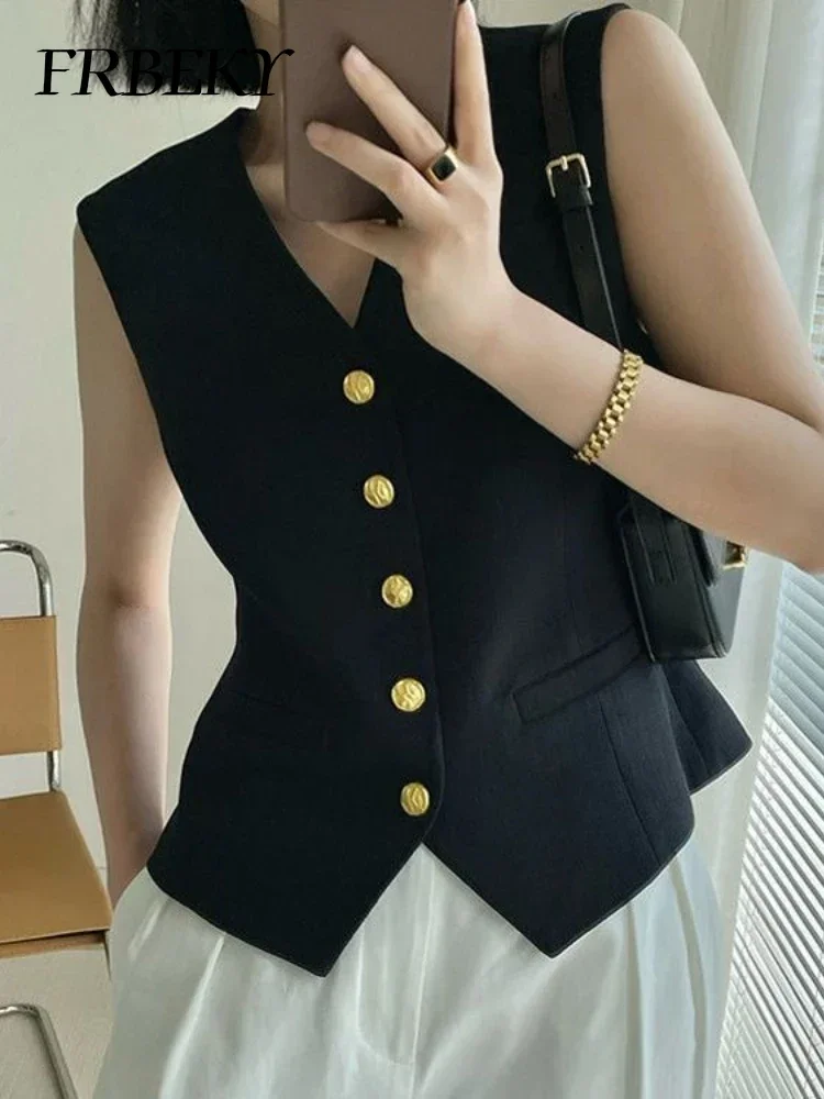 

Summer Autumn New Black Suit Tank Vest Korean Fashion Design Stacking Short Tops Vests for Women Streetwear Casual Jackets
