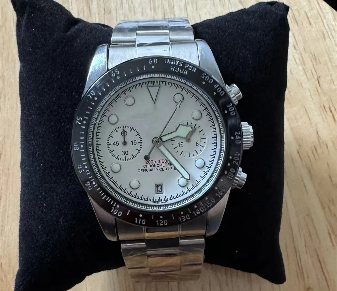 ساعة كوارتز عالية الجودة ذات عين مزدوجة وخمسة أيدي وعملية كاملة مع سوار فولاذي صلب وساعة يد مشهورة الأكثر مبيعًا