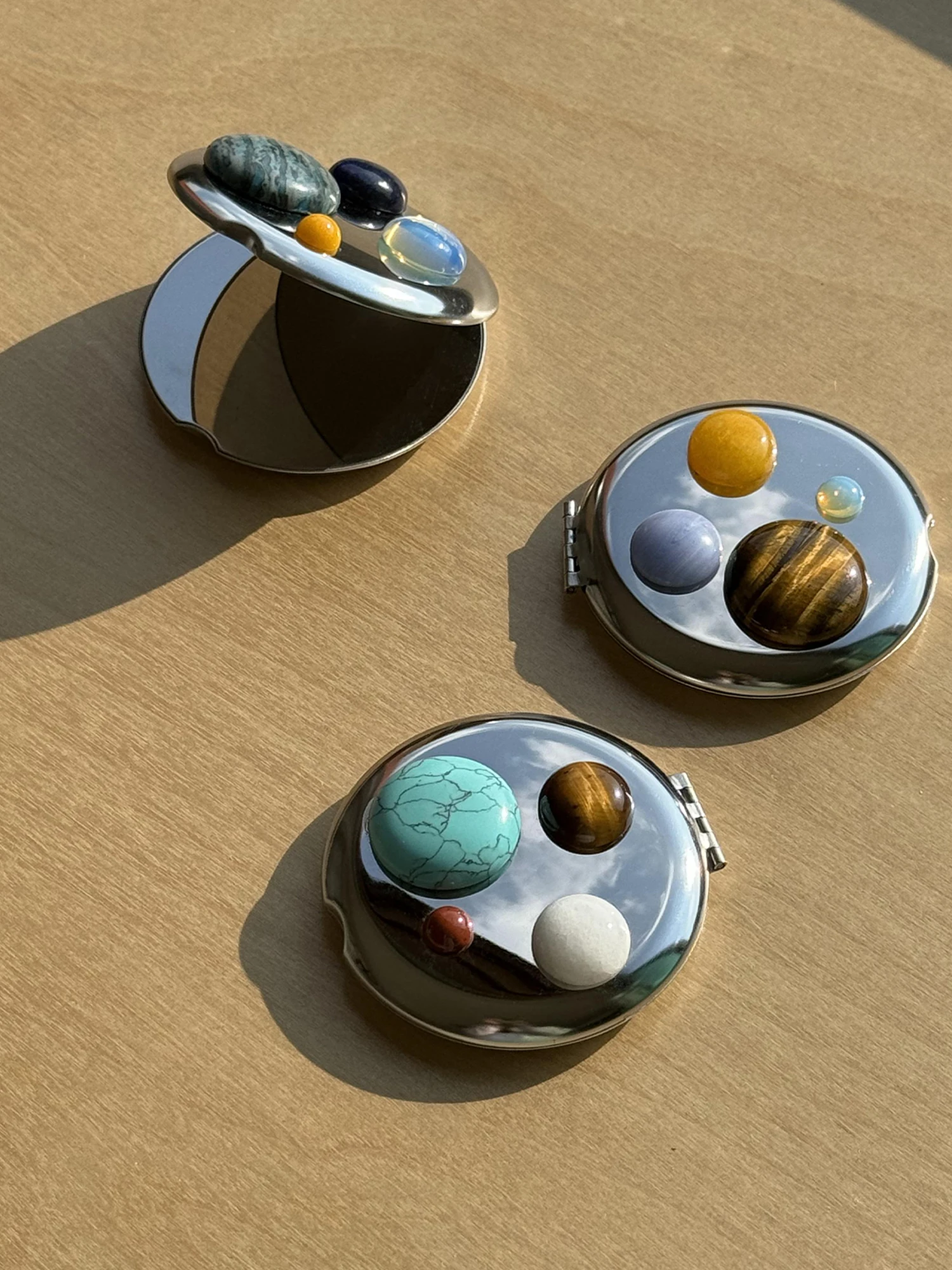 

Портативное зеркало-флип с двойным стеклом и стальной рамкой, креативный дизайн