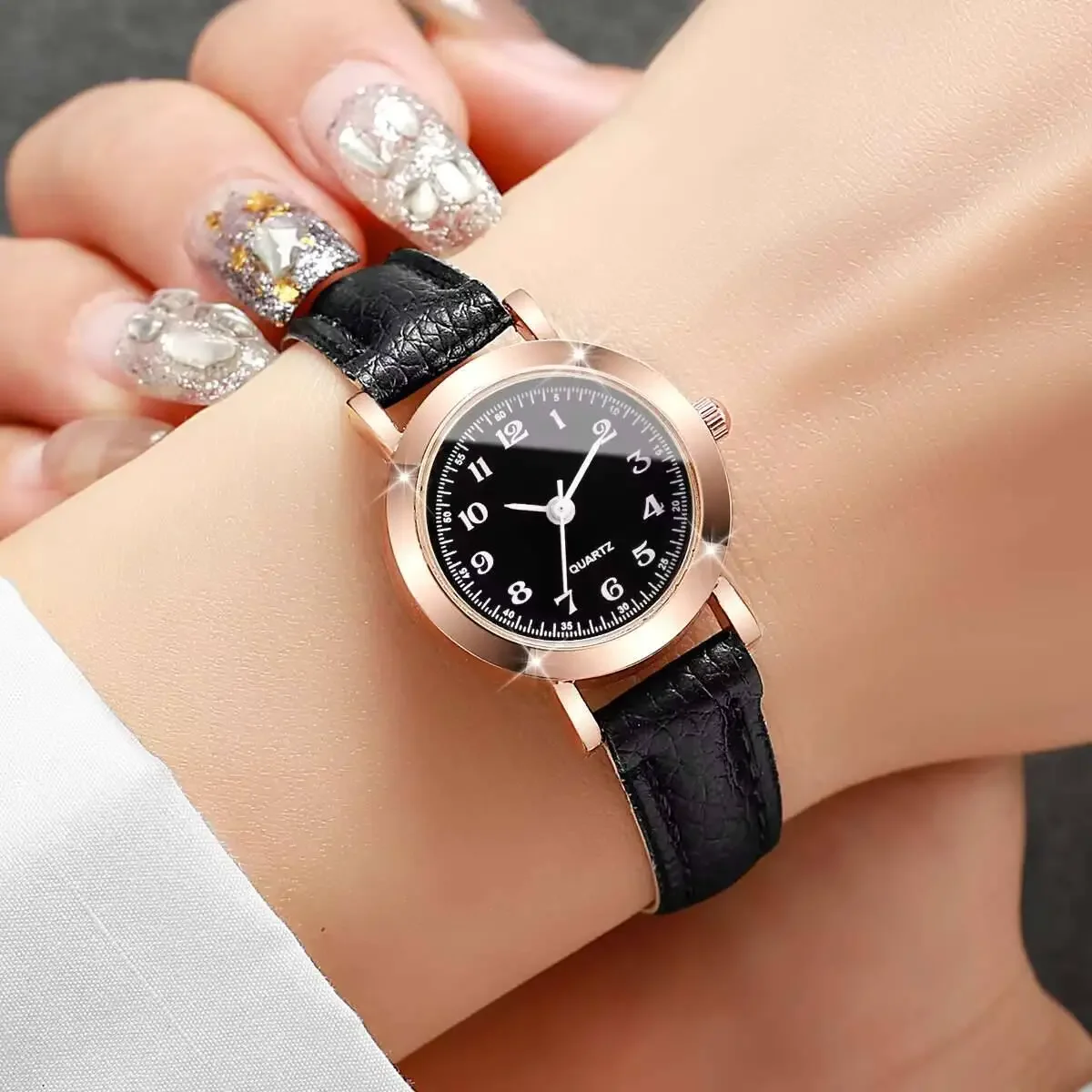 Fashion Small Dial Women Watches Casual Leather Strap Analog Quartz Wristwatch Girls Clock（Without Box） - view 5