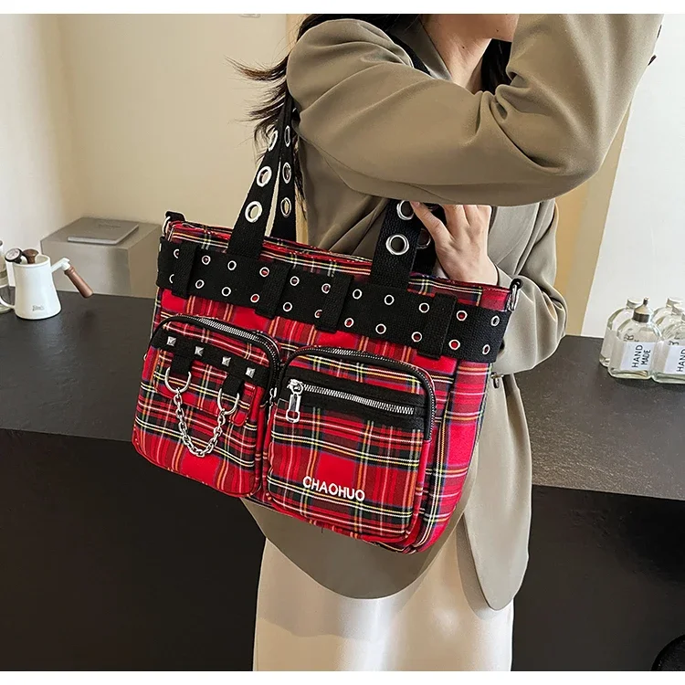 PU CHAINS Zipper Shoulder Bag Buckle Decorative Casual Women's Bags on Sale 2026 New Plaid Locomotive Style Women's Handbags