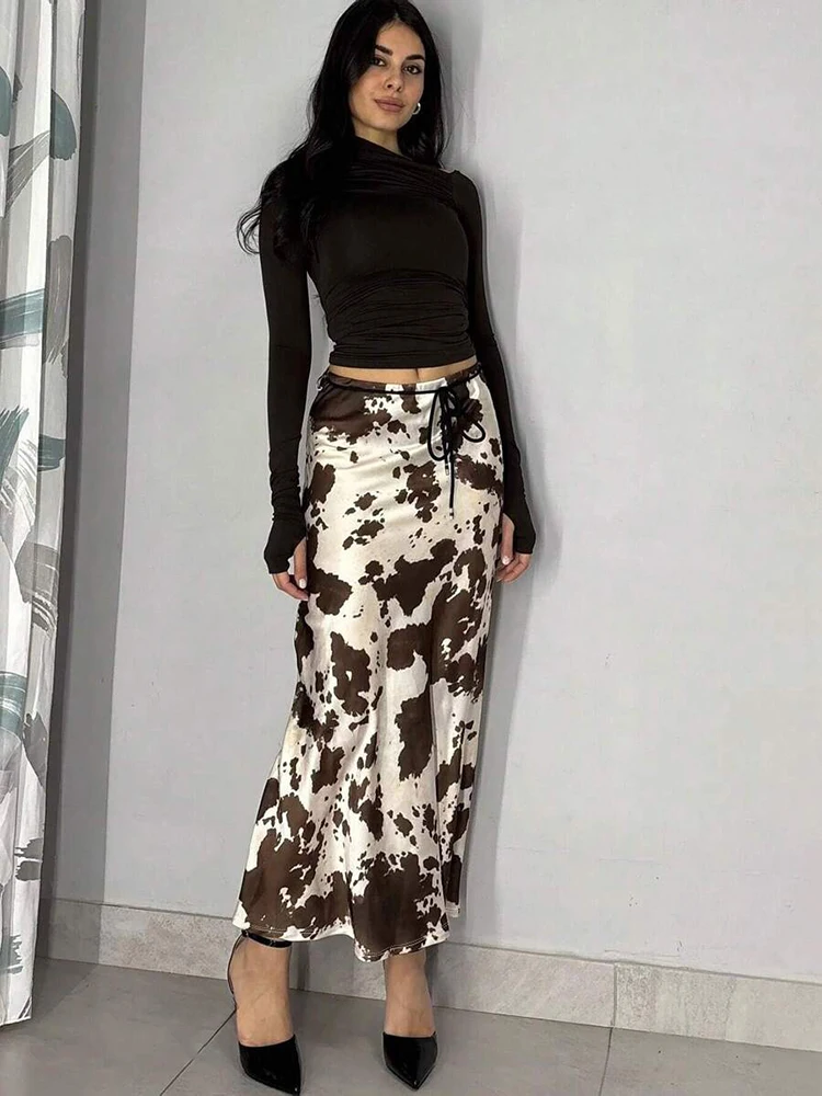 Personalized cow patterned drawstring half length skirt, with a full sense of drape, versatile for daily casual occasions