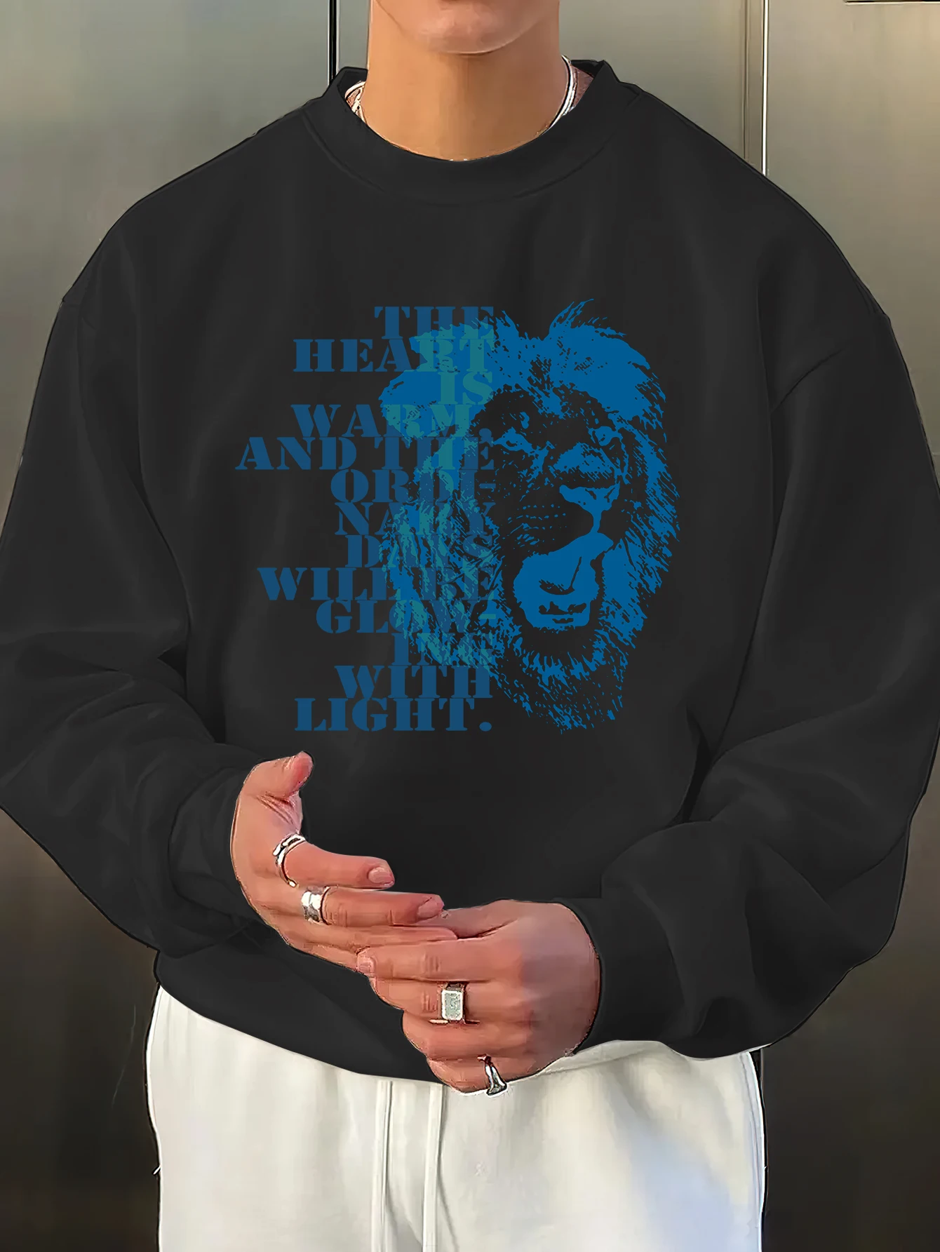 Men White Oversized Crew Neck Pullover, Front Blue Grainy Lion Head Portrait Stacked MotivationalSentencePrintY2KRetroStreetwear