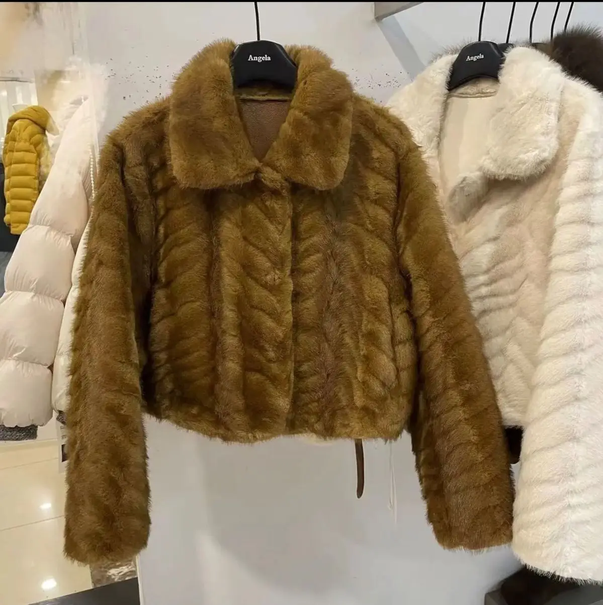 Graue Kunstpelzmäntel für Damen, Casaco Puffy, kühle ältere Menschen im europäischen Stil, grauer Fuchs vorne, Rundhalsausschnitt, beidseitig, stilvoll, Herbst-Baumwolle