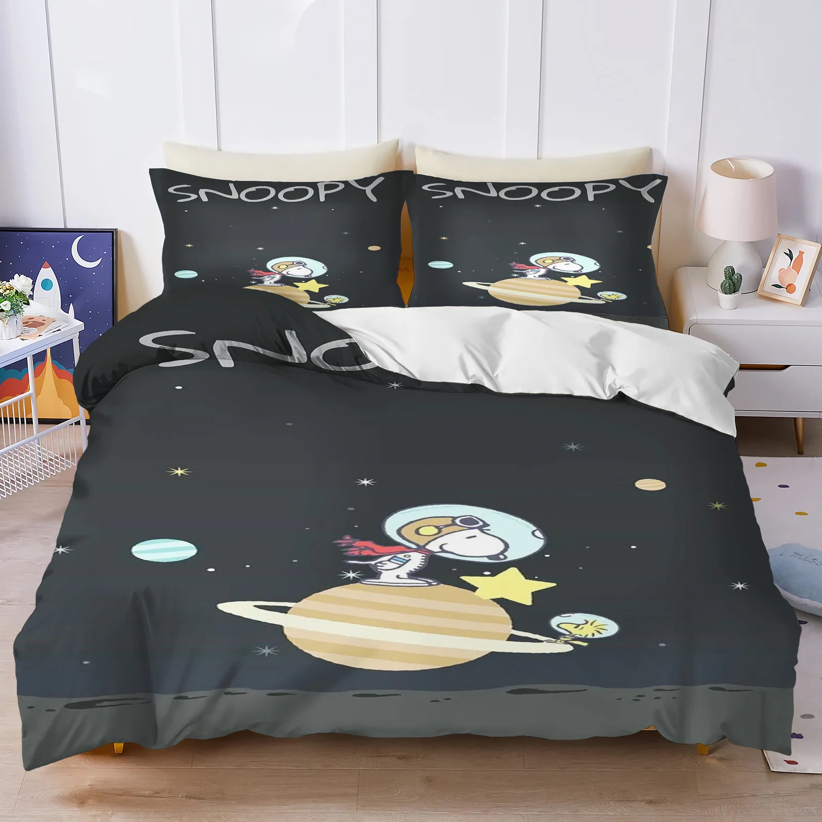 Snoopy Duvet Set Bedding King Size Luxury Cover 3-Piece 100% Polyester Christmas supplies Decorations Cute Printed Cartoon