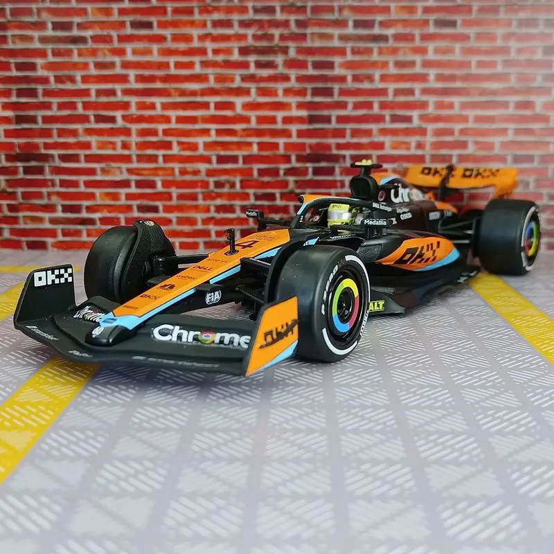 Car Caper 68290K 1:24 2023 McLaren MCL60 F1 Car - Formula 1 Racing Alloy Die-cast Model، شاشة تجميع مرخصة رسمية