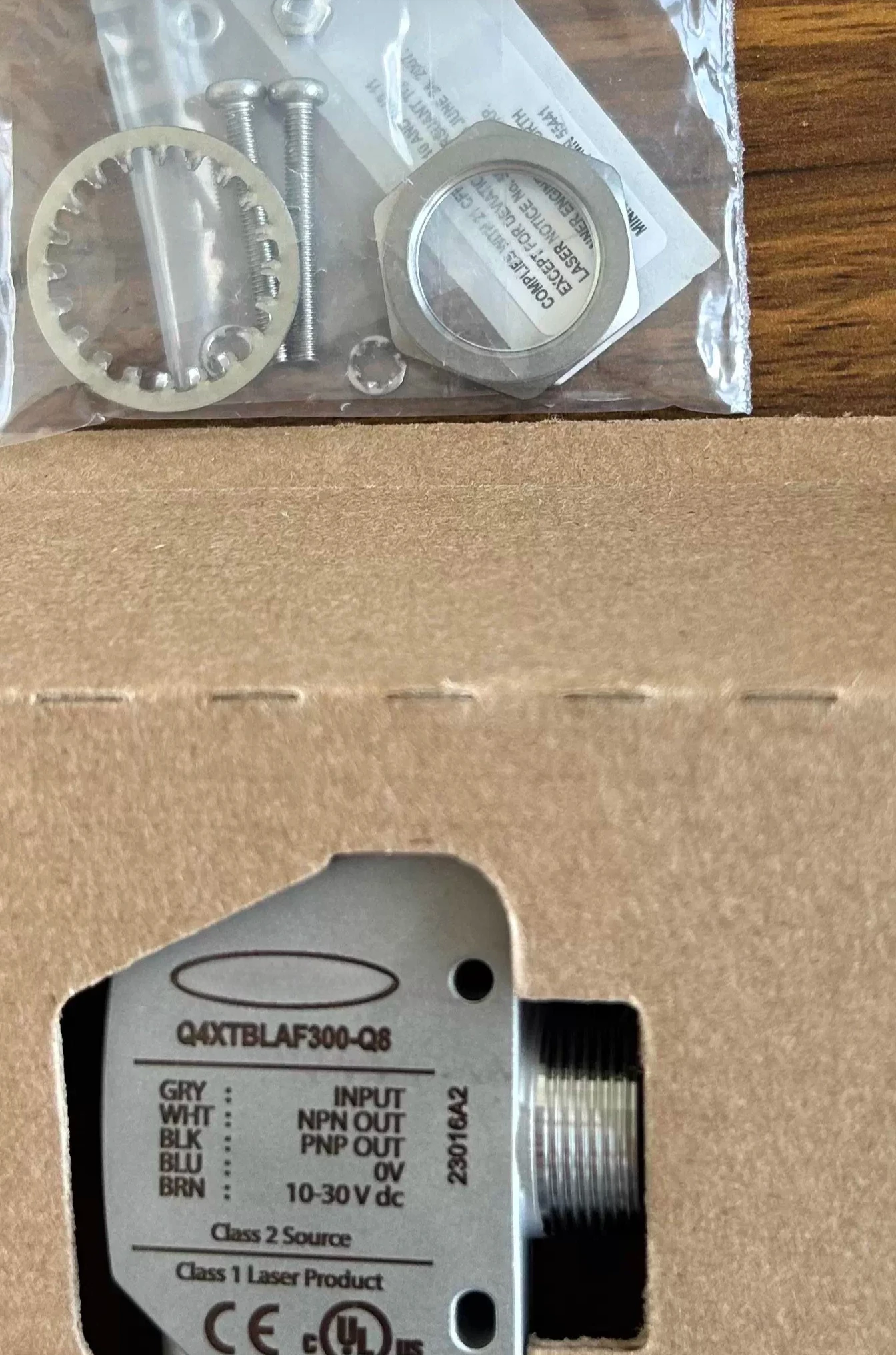 2026 new model American  brand new original genuine product, product: model Q4XTBLAF300-Q8, in stock
