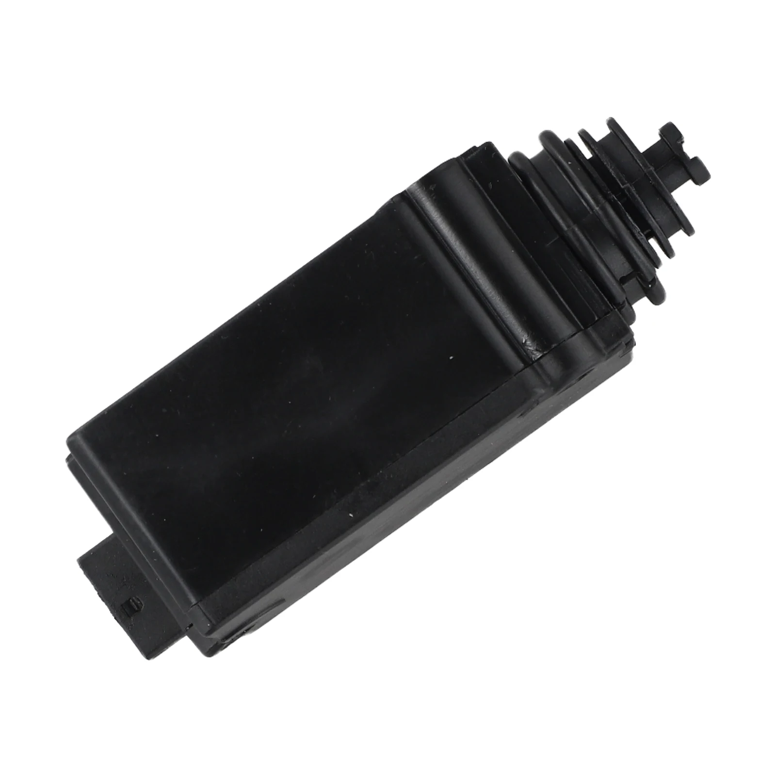 1pcs Boot Lid Tailgate Locking Actuator Solenoid Motor For BMW 5 Series E39 OEM Number 67118361790 67118368196