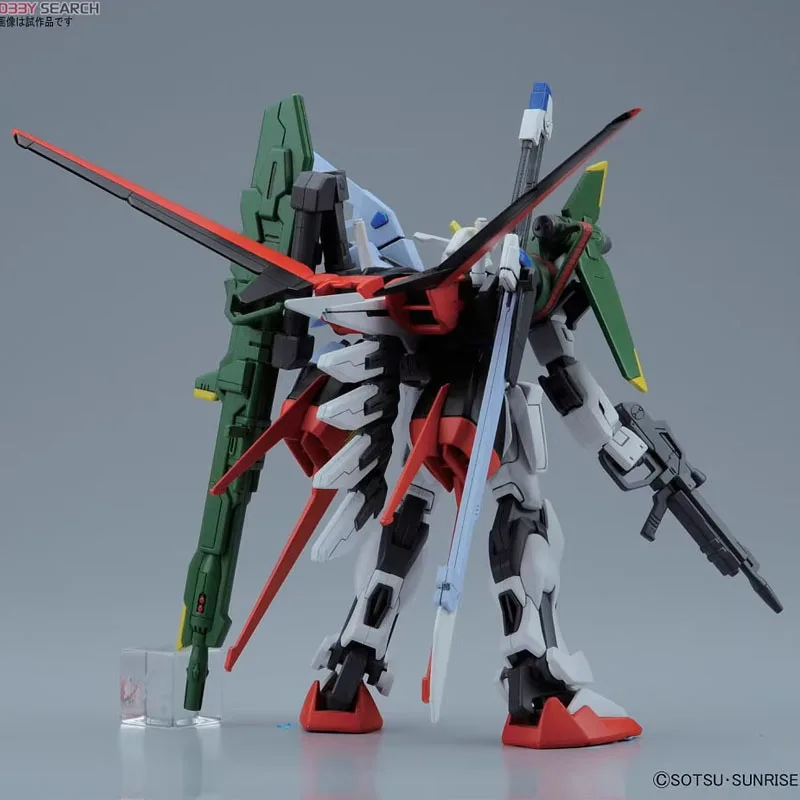 Bandai Gundam HG 1/144 SEED R17 GAT-X105+AQM/E-YM1 PERFECT STRIKE Anime Action Figure Montage Modell kit Spielzeug für Jungen Geschenke