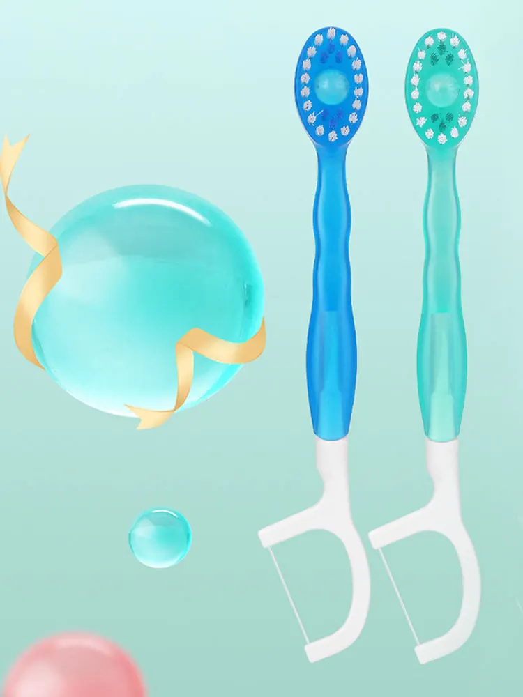 فرشاة أسنان صغيرة 5 في 1 مع معجون أسنان الكل في واحد للعناية بالفم أثناء التنقل