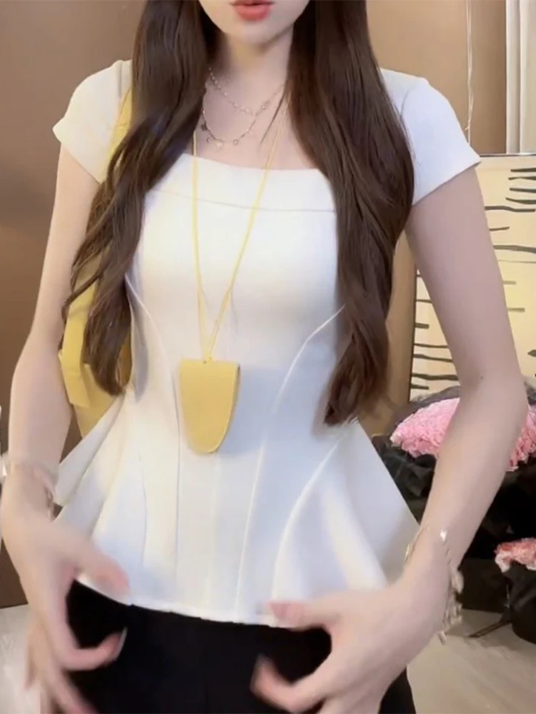 Slim Fit Short Sleeve T-Shirt Women's Summer Fashionable Casual Style Base Layer Top with Hem Lace  Detailing