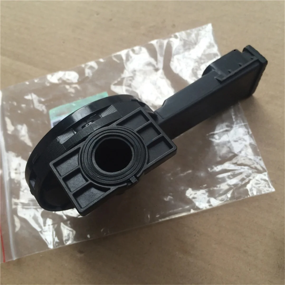 

8PCS Engine Valve Camshaft Rocker Engine Valve Cover for Chevrolet Aveo Cruze Sonic Pontiac G3 Saturn Astra 55558118