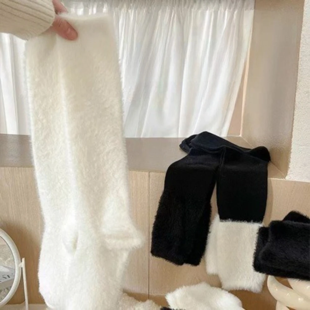 1/2 pair of women's autumn and winter calf socks, thickened warm plush sleep socks, long tube socks, stacked socks