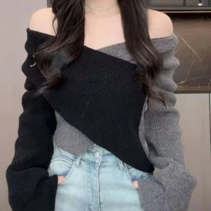 

Korean style spicy girl sweet style long sleeved knitted sweater autumn/winter trend slim fit contrasting color spicy girl top