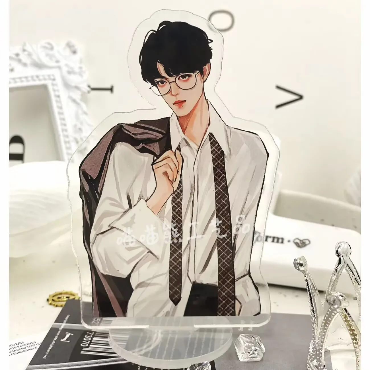 スターのシャオ・ザンによる新しい高級漫画アダプテーションのスタンドフィギュア、ファンサポートの卓上装飾品、友人への誕生日プレゼント