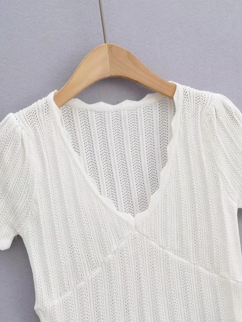 Women V Neck Knitted Crochet Tee With
