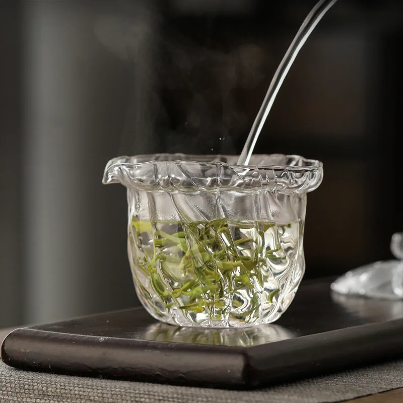 200ml Lotus Leaf Transparent Gaiwan Thickened Tea Cup Heat-resistant Glass Tea Making Pot Single Hand Grab Pot