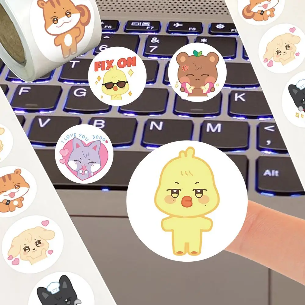 500 neue hochwertige koreanische Ateez-Gruppenpuppen-Cartoon-Aufkleber, niedlich und lustig, für die Dekoration von Rollenmaterialien. – Detail 6