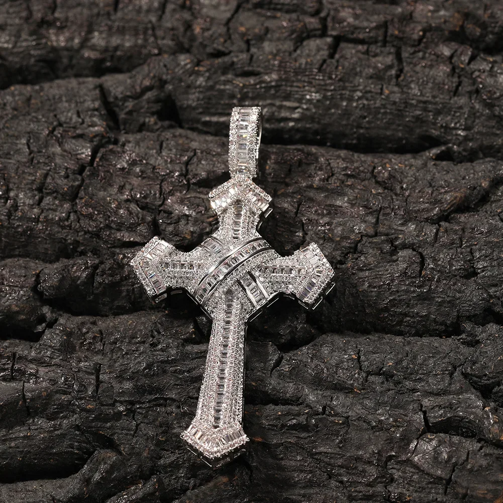 

Vintage Long Shinning Cross Pendant For Men Women Hip Hop Jewelry Accessories New Year Gifts