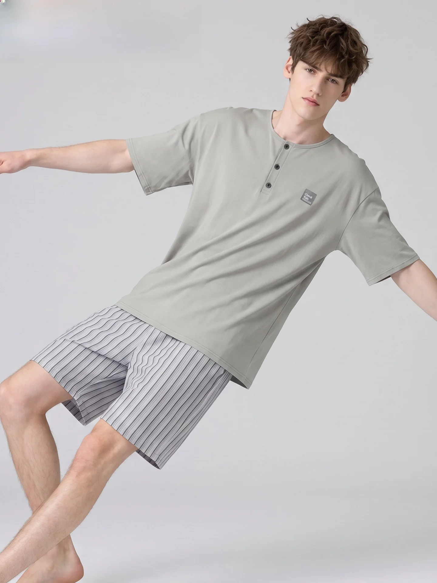pigiama-in-cotone-ultra-morbido-da-uomo-set-estivo-per-casa-abbigliamento-da-notte-a-maniche-corte-confezione-regalo-puro-cotone-traspirante-e-leggero
