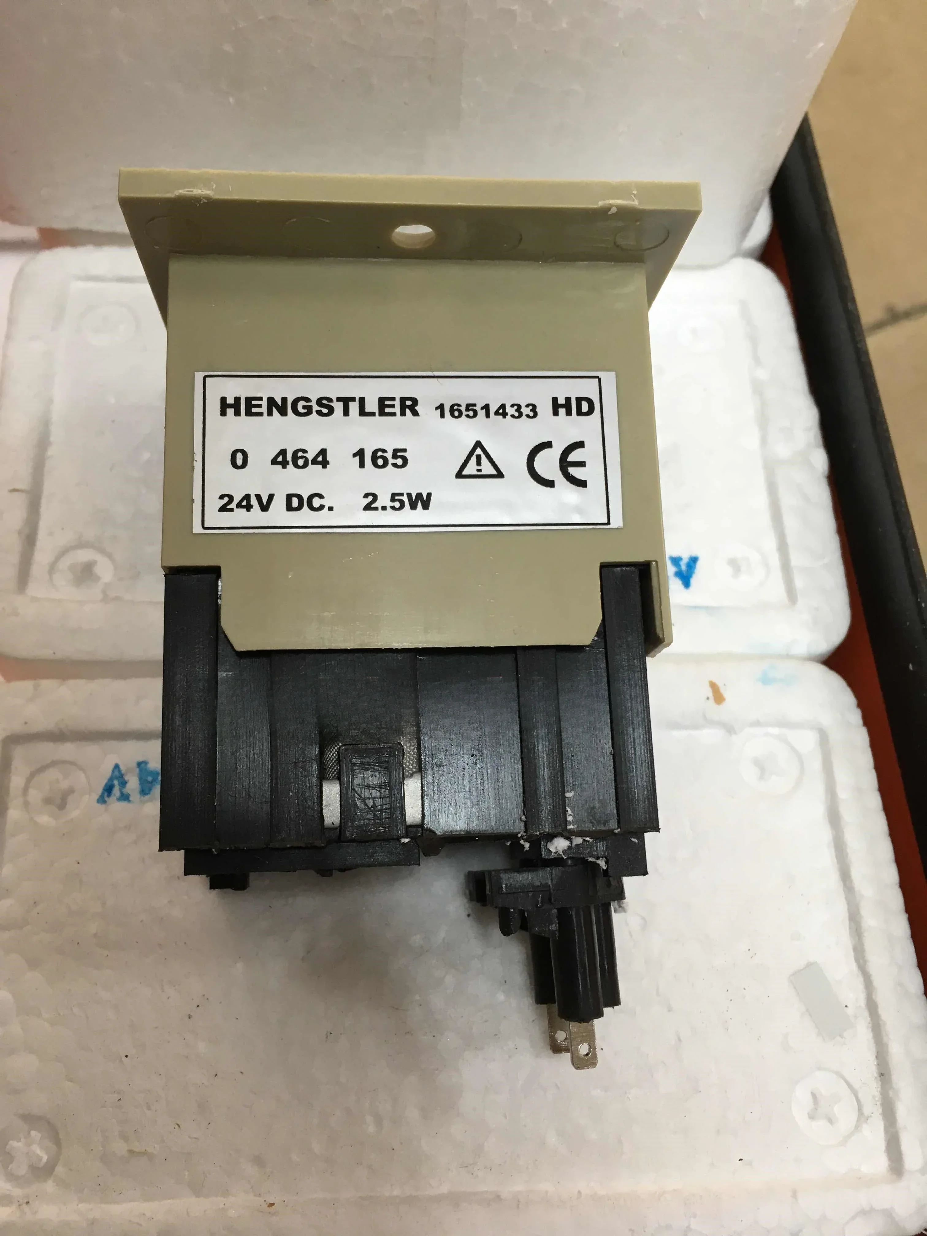 HENGSTLER six-digit counter 0464165