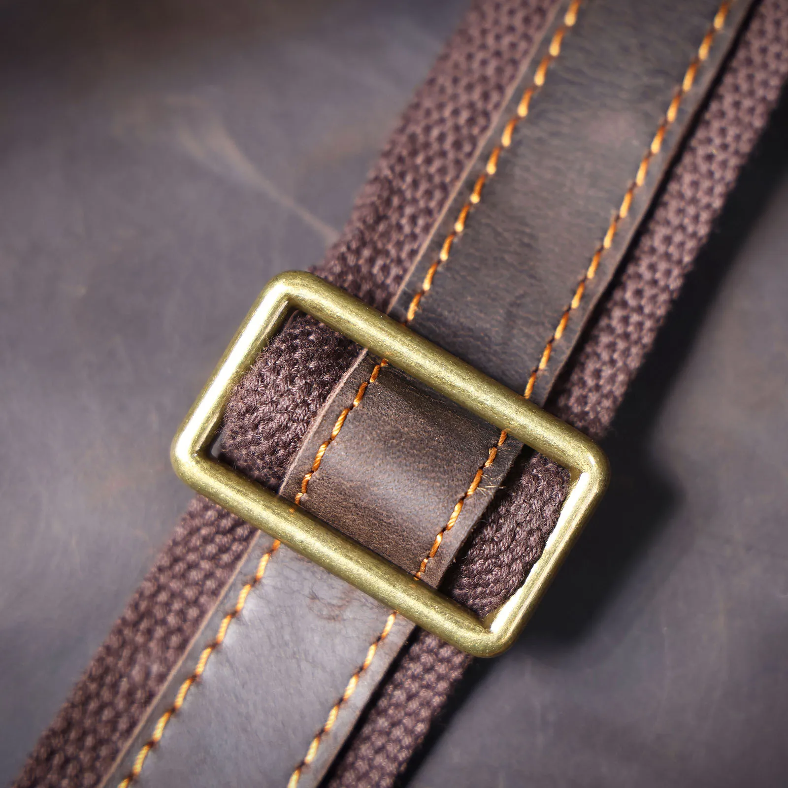 S.WORKER Vintage Vollnarbenleder Brusttasche Langlebige Große Kapazität Herren Umhängetasche Crossbody-Tasche für Männer – Detail 15