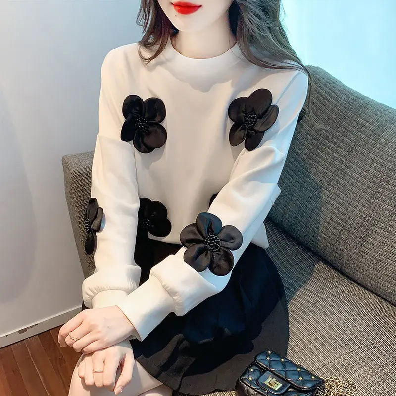 Temperament loose o neck three-dimensional flower sweatshirt women autumn and winter new loose and slimming pullover sweatshirt