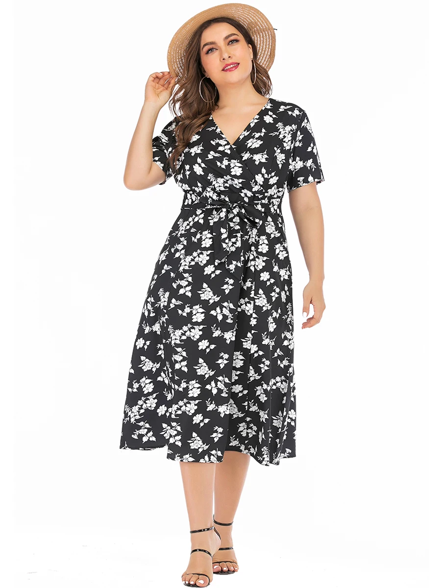 Plus Size Casual Dress Woman Summer V Neck Short Sleeve Floral Print Black Long Dress Pockets Ladies Tunic Maxi Curvy Dresses