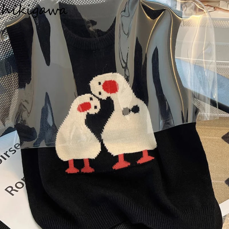 Cartoon Duck Vest Sweater Women Clothing Sleeveless Fashion Casual Tanks 2023 Ropa Mujer Korean Knitting Vintage Crop Tops 7n039