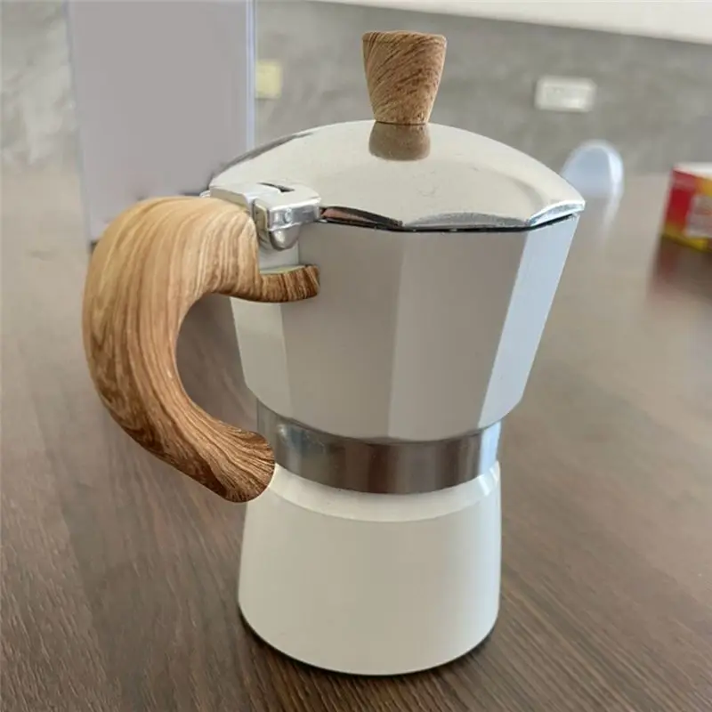 A75K 300Ml Vintage Wooden Handle Espresso Maker Moka Pot Classic Italian Cafe Tools Kitchen Cafe Accessories
