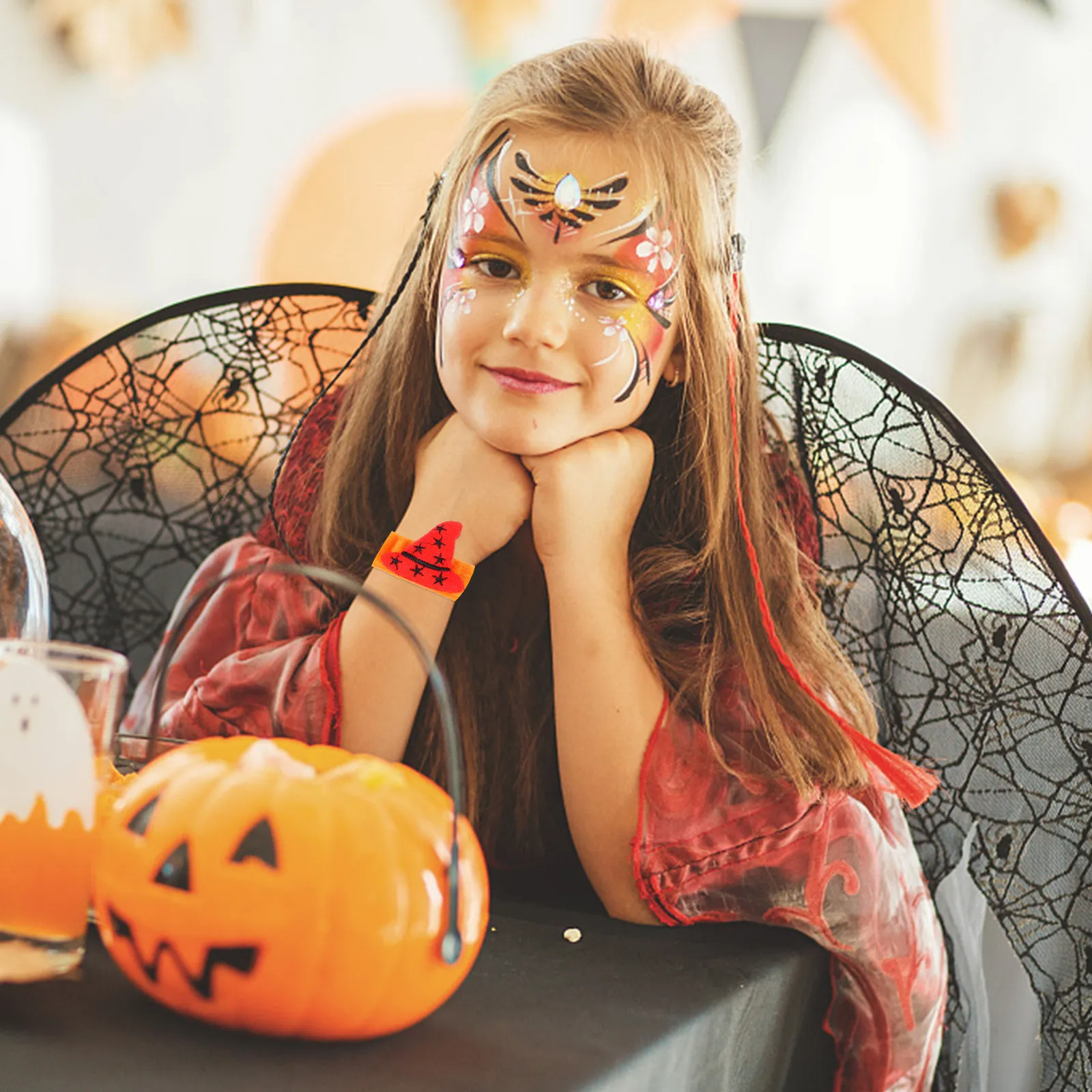 

2Pcs Pumpkin Themed Slap Bracelets Halloween Snap Wristbands Easy Open Close Non Hurt Design Party Supplies Spider Decor