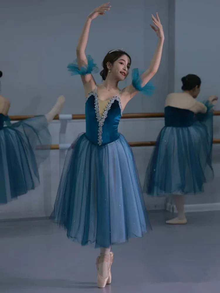 

Новое высококачественное синее балетное длинное романтическое балетное фатиновое платье-пачка, классический профессиональный женский костюм балерины «Лебединое озеро» для взрослых